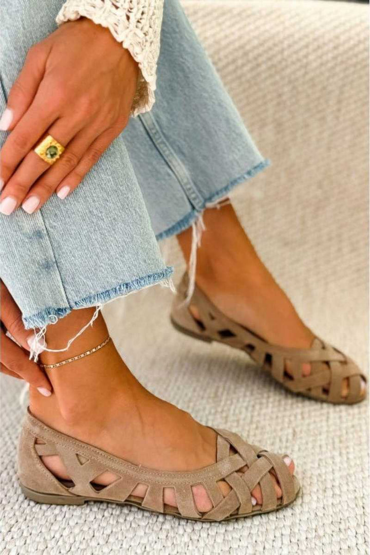 Caterina sandals lifestyle