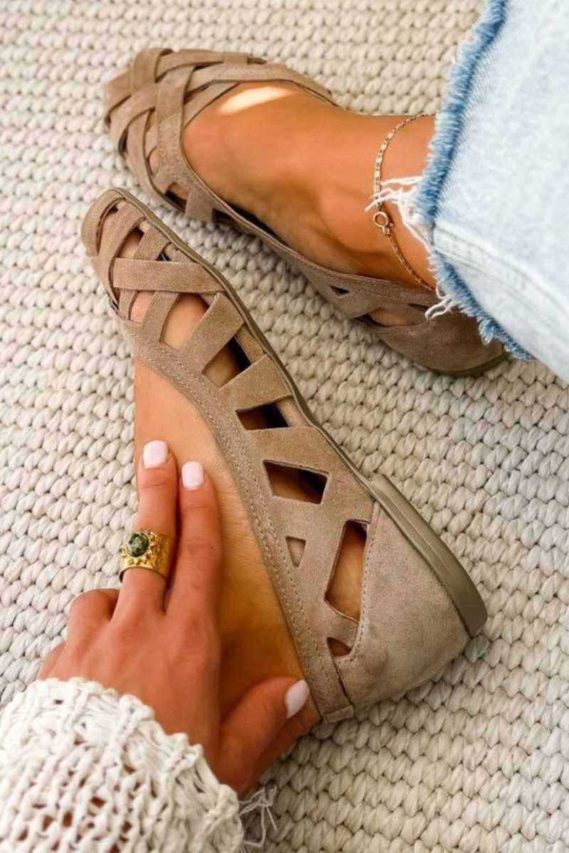Caterina sandals lifestyle