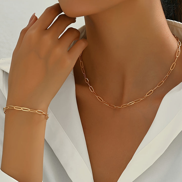 Hélène™ – Minimalist, elegant, timeless jewelry set