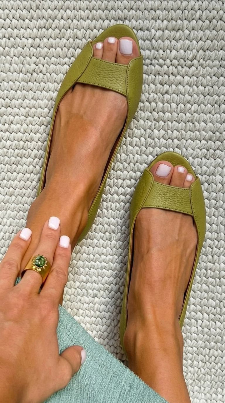 Adelina sandals in Light Green