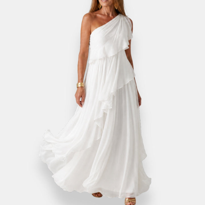 Leonor gown in White