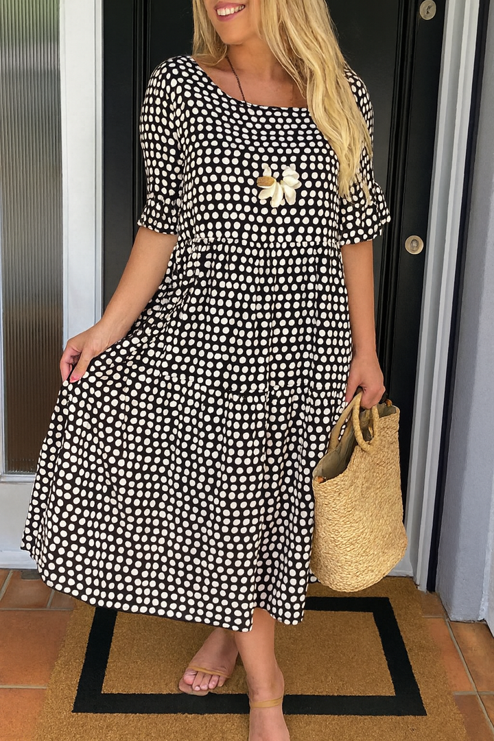 Bryony midi dress in black