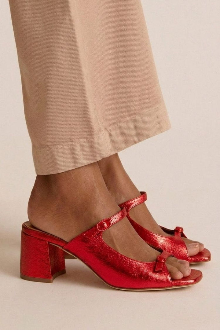 Ottoline sandals in Bright Red
