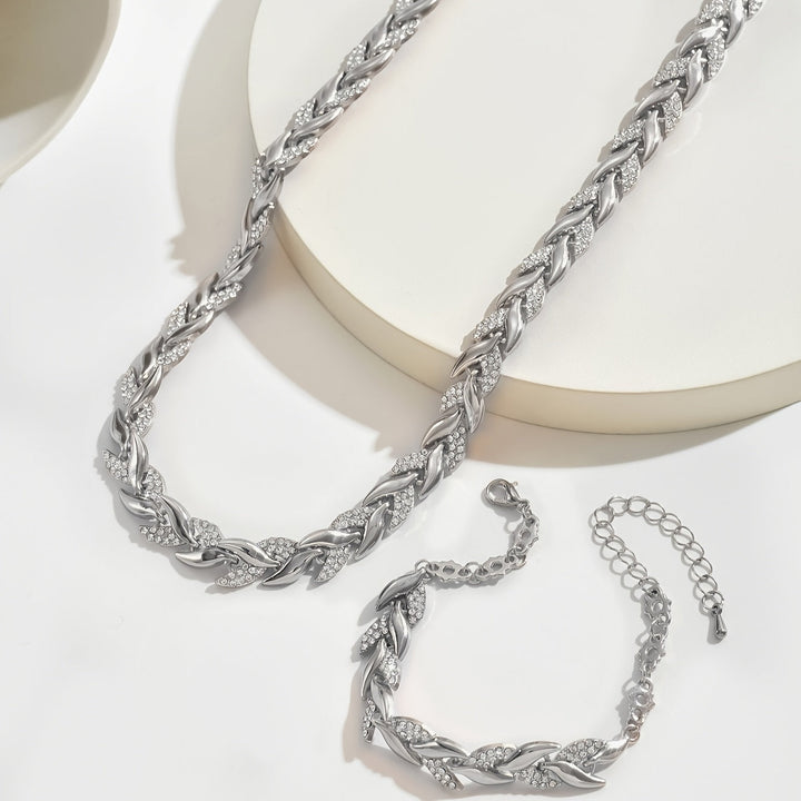 Claudine | Handmade fish tail pendant