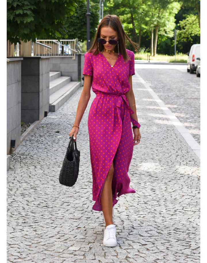 Julia™ | Elegant V-Neck Dress with a Flattering Fit