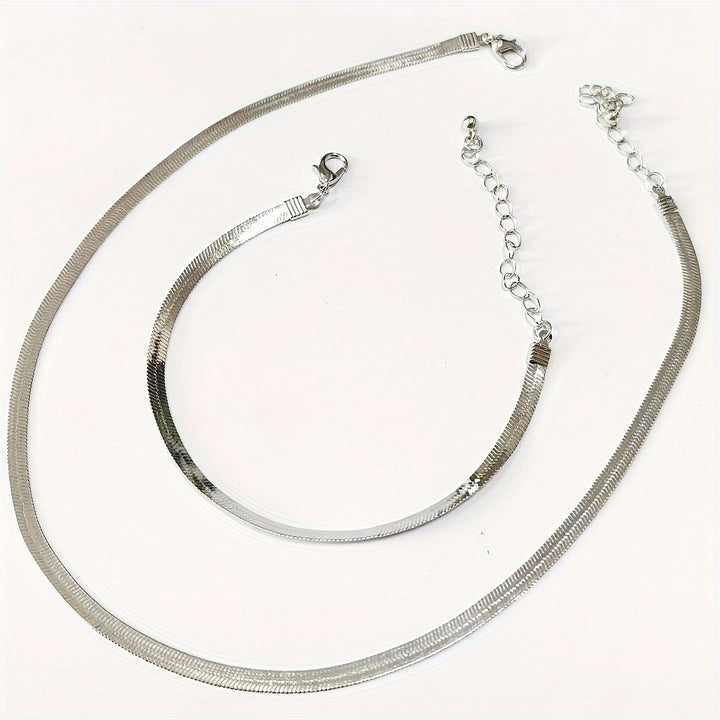 Hélène™ – Minimalist, elegant, timeless jewelry set