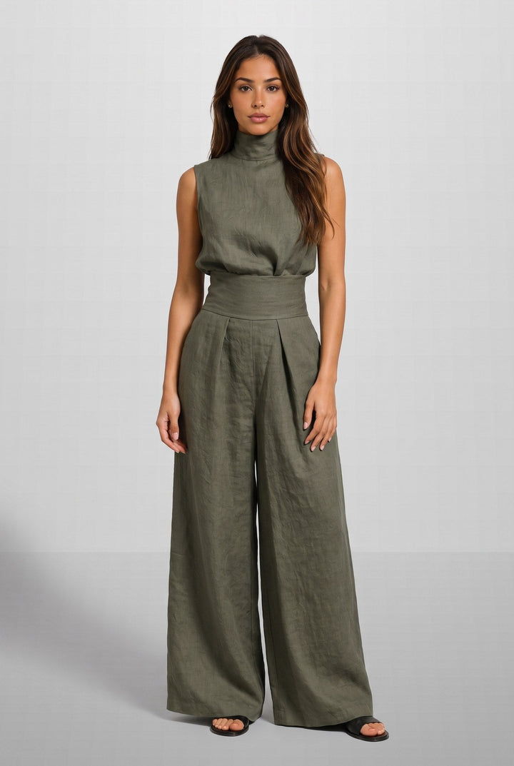Lunaria set in military green
