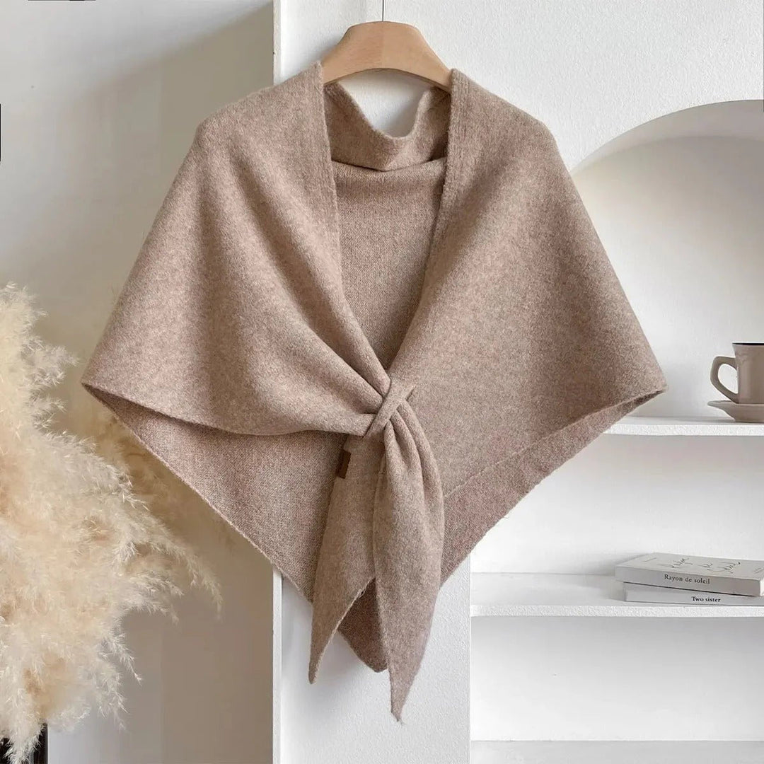 Briar shawl in Beige