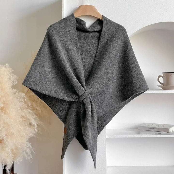 Briar shawl in Dark Grey