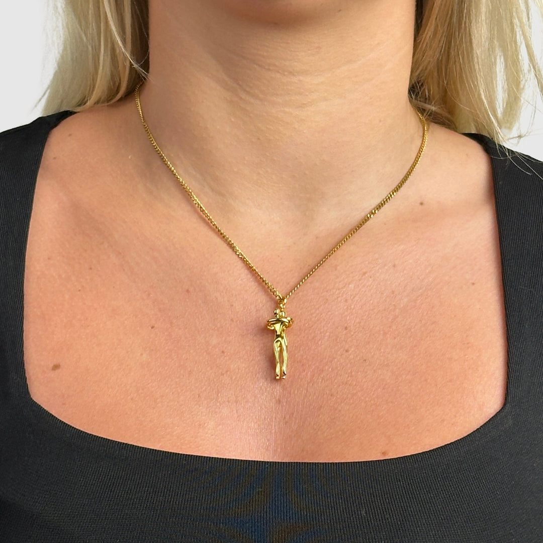 Améthysa™ – The Cuddle Necklace, a Symbol of Love and Tenderness